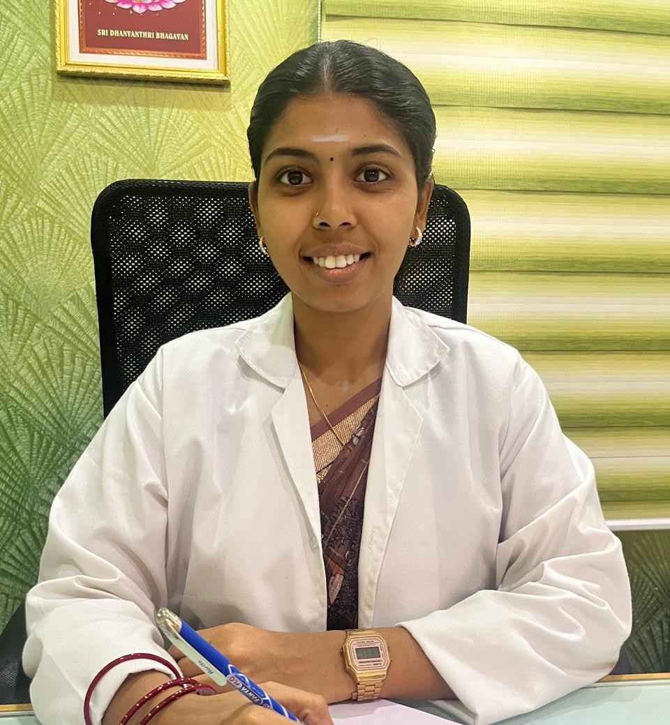 Dr. Dharshini
